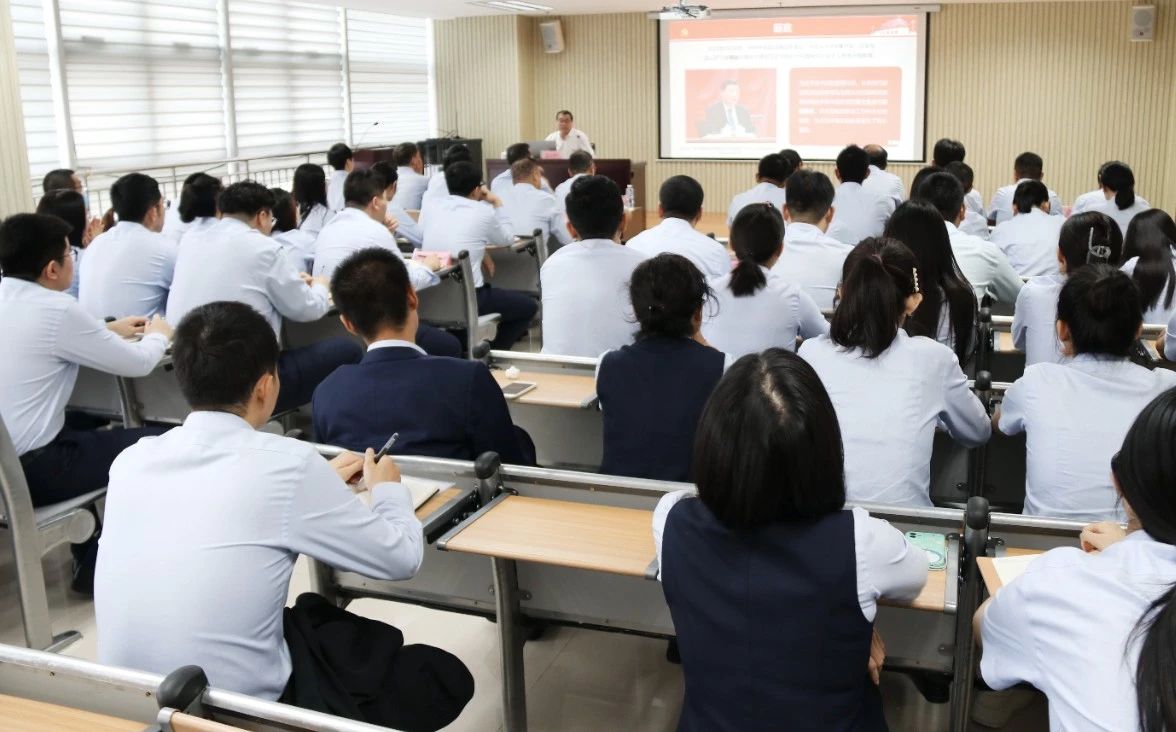 市財金集團舉辦第二期主題教育讀書班暨黨委理論學習中心組第10次集體學習